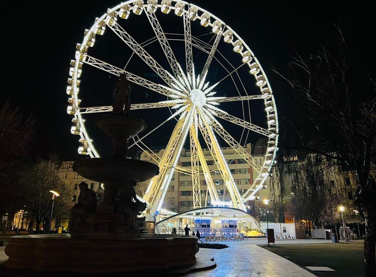 Downtown Deak-Ferris Wheel Luxury Home Budapest Exterior photo